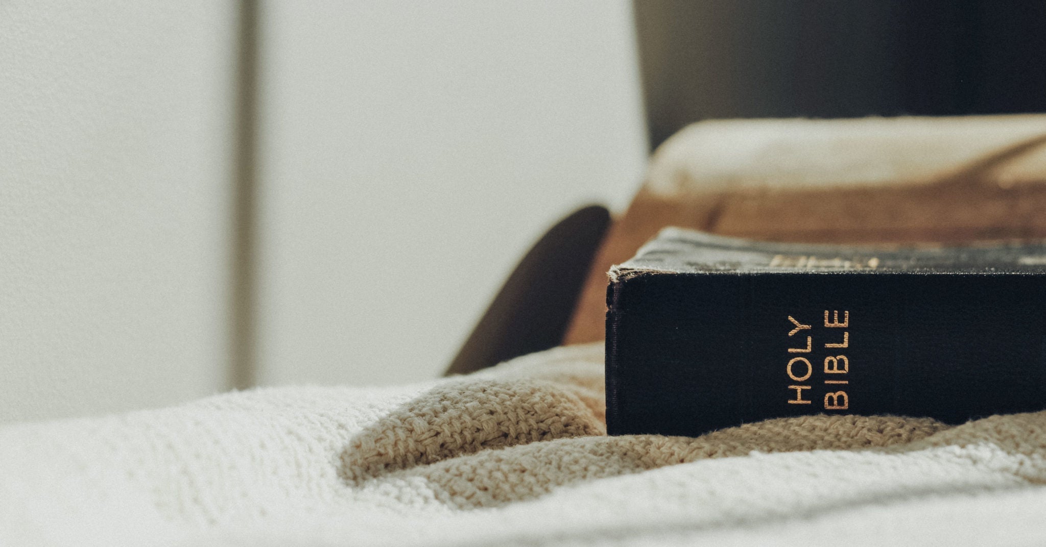3 Scriptures and Songs for When Your Child is Afraid of the Dark