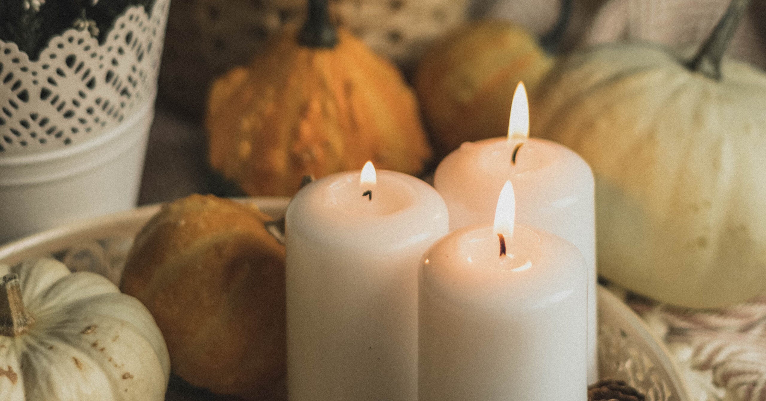 4 Scriptures and Songs to Fill Your Heart With Thanksgiving